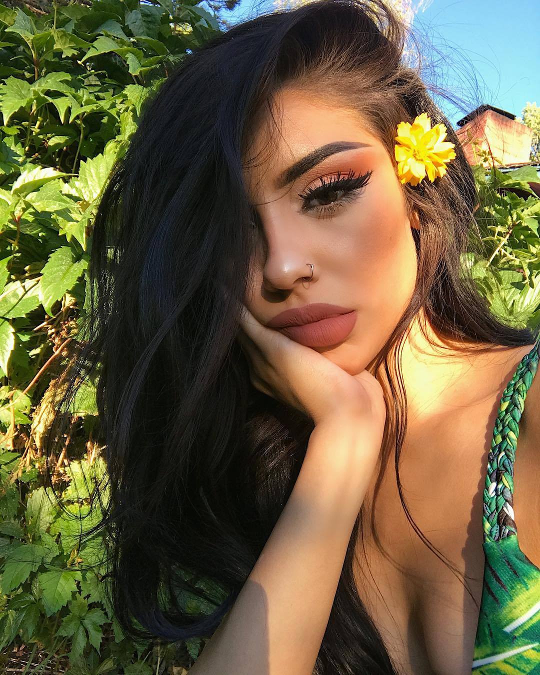 bellexglam:  snap: @axacollection