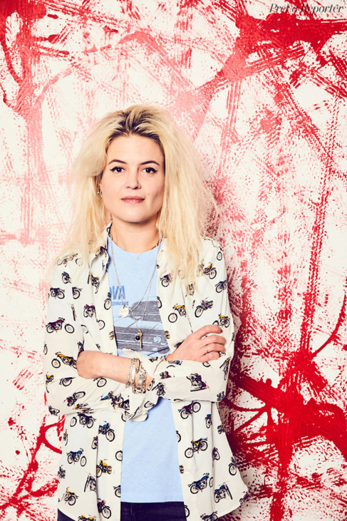 timedontgiveashit: www.hollywoodreporter.com/news/kills-alison-mosshart-discusses-painting-ro