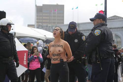 shivaswickedworld: Femen USA‬ disrupts David DeLeiden at San Francisco‬ ‎”Walk for Life&rd