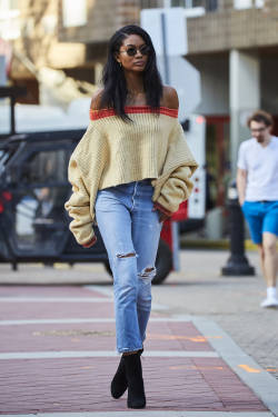 celebritiesofcolor:  Chanel Iman out in NYC 