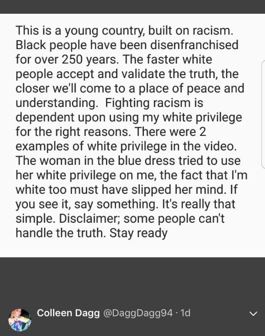 i-want-spankings: caliphorniaqueen:   itskatorah:  demho3zhatinq:  chilledcoughphee:   fishnetsforchrist:   caliphorniaqueen:  sobeitjayt:  3amnightzz:  nikez-40z:  Woman says racist remarks and another woman is not having it!  can we please find her