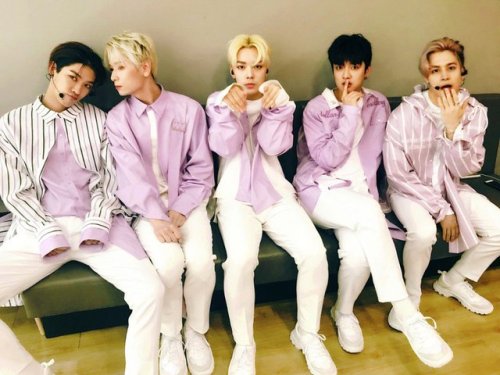 multikpopstan4evr:@CROSS_GENE   # Show music How did you feel? I think I see a lot of purple. Spri