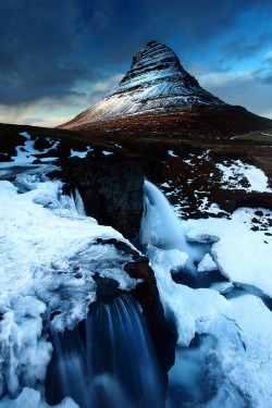brutalgeneration:  Kirkjufjell Waterfall (by James_Appleton) 