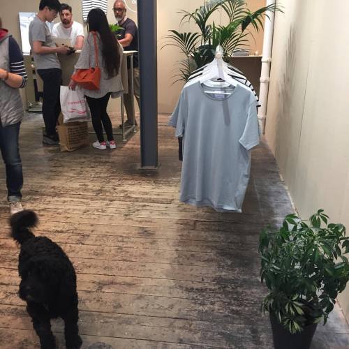 The nice people @formandthread have a pop up on Earlham STreet - say Hi and get a discount on their wonderful Ts and Sweats - and the great socks too (at Seven Dials London)