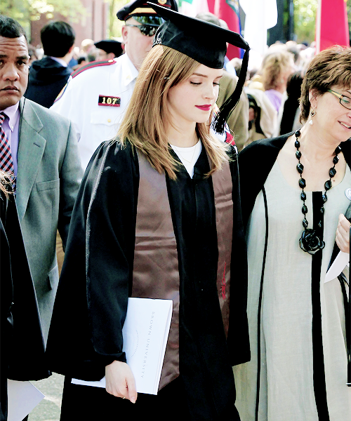 kinginthenorths:  Emma Watson | Graduation Ceremony at Brown University in Providence,