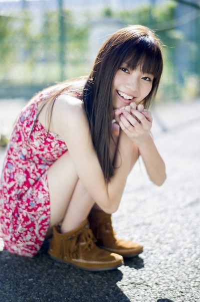 deepbluetomato:    新川優愛  