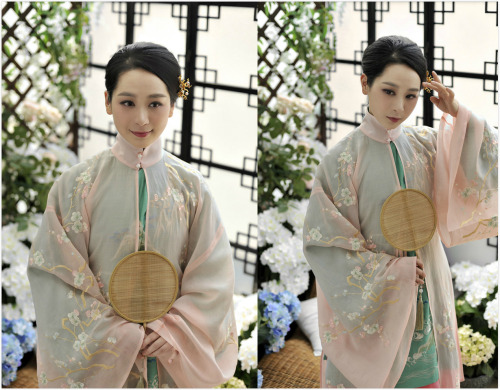 Traditional Chinese clothes, hanfu. 2015. May Collection by 清辉阁Qinghuige. Part 1. ( Previous post is