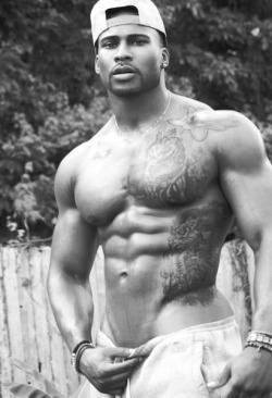 blackgaygifs:  a whole lotta sexy going on