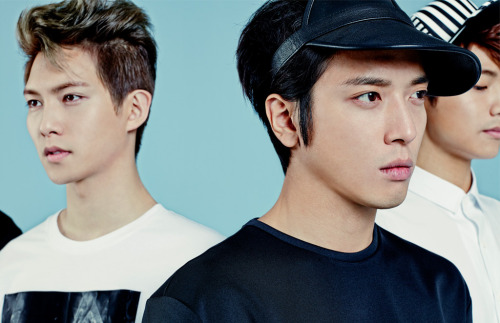 XXX cnbluecl:  150411 CNBLUE The Class 2015 SUMMER photo