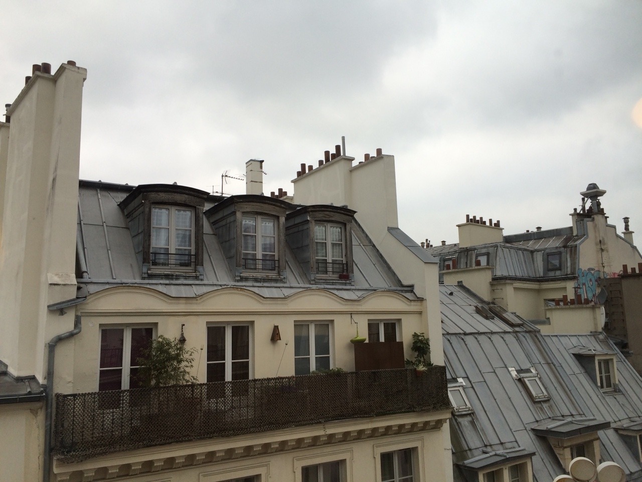 goldtwine:  it was just paris 