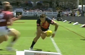 nrlgifs:  North Queensland Cowboys’ Kyle Feldt reaches out to score against the