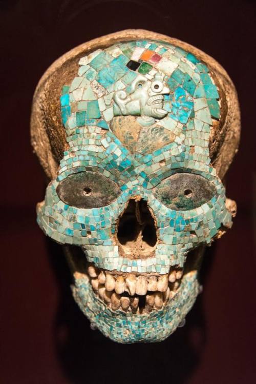 non-est-deux:Mask of Xiuhtecuhtli 1325-1521 CE Aztec-Mixtec Mexico