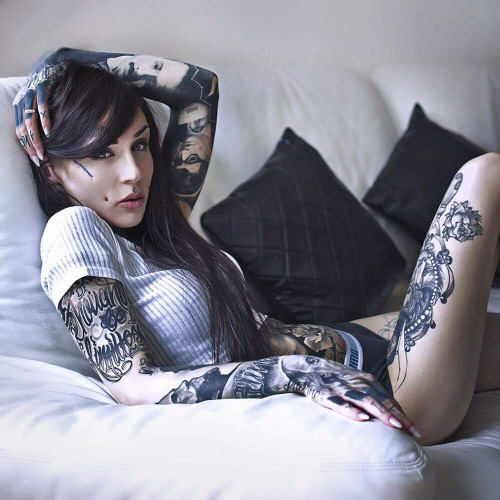 eyesfavouritecandy:  New post on http://eyesfavouritecandy.tumblr.com #inked #hot