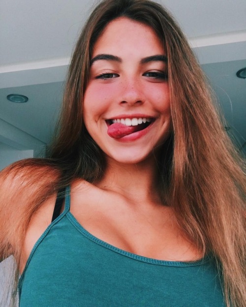 http://streetgrl.tumblr.com/post/159601241642