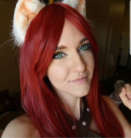 Cosplay Kitty Katarina Swimsuit Edition.