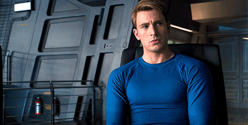 dailystevegifs:Chris Evans as Steve Rogers in The Avengers (2012)