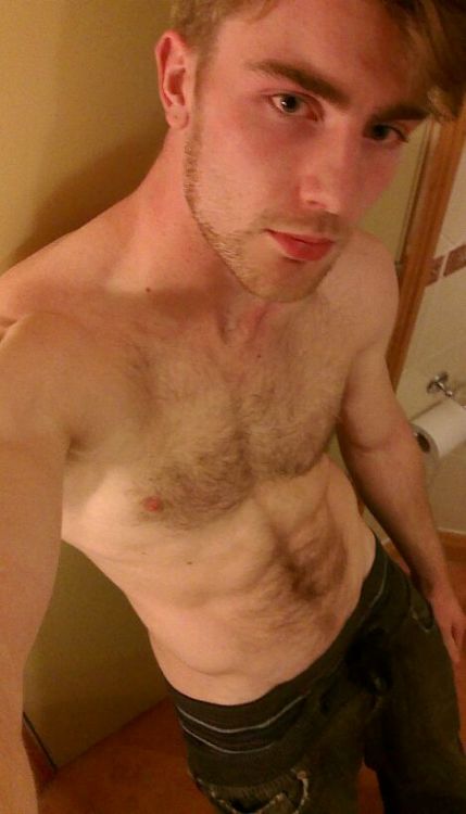 stolenboys:  Drew from pof 19 I think. Sooooo hot