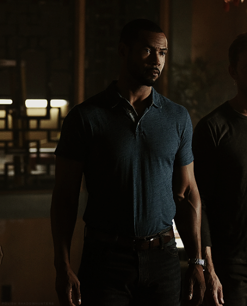 polish-shadowhunters:Isaiah Mustafa as Luke Garroway in “Blood Calls To Blood”