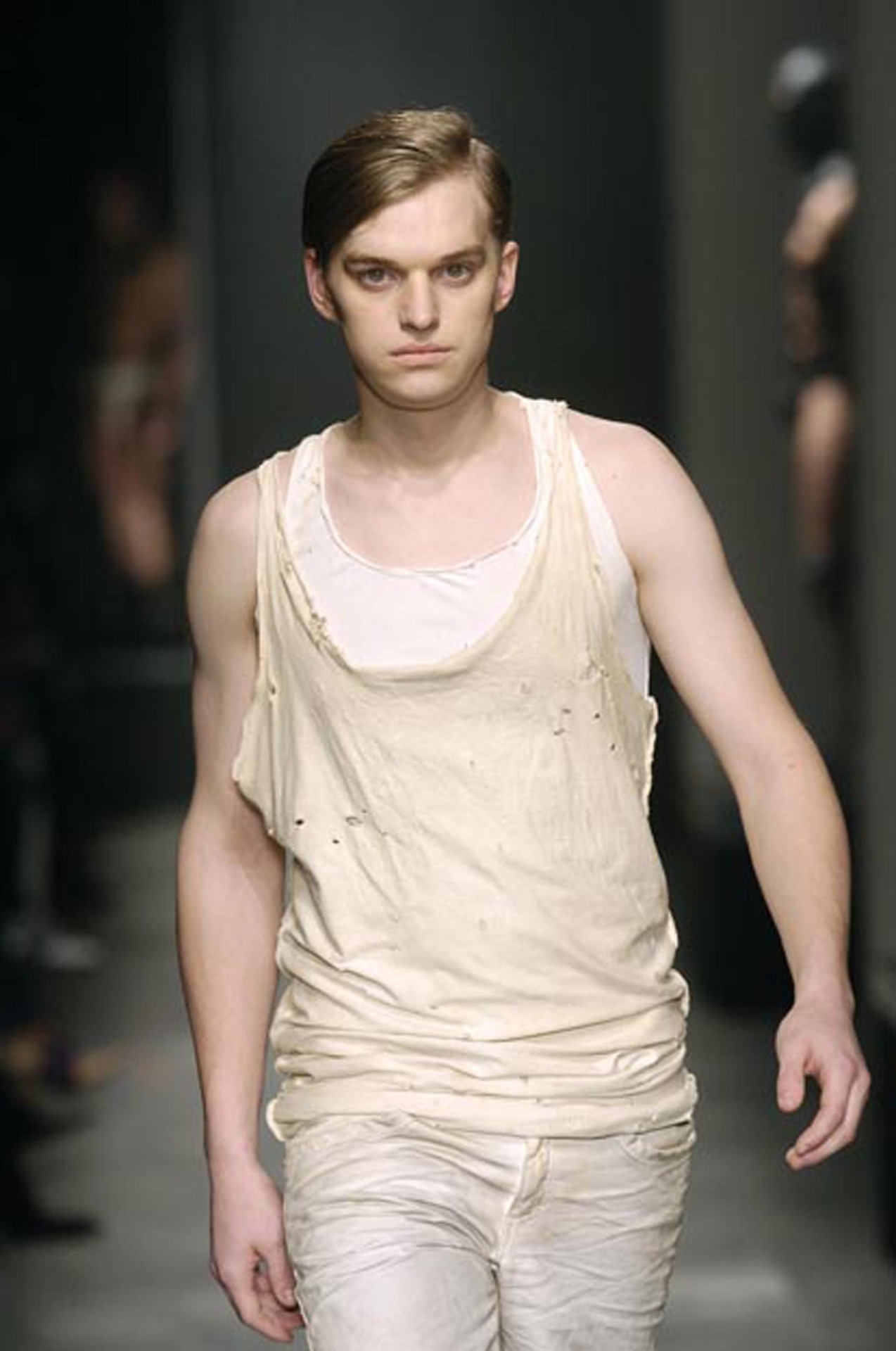 monsieurcouture:  monsieurcouture:  Andrew MacKenzie F/W 2005 Menswear Milan Fashion