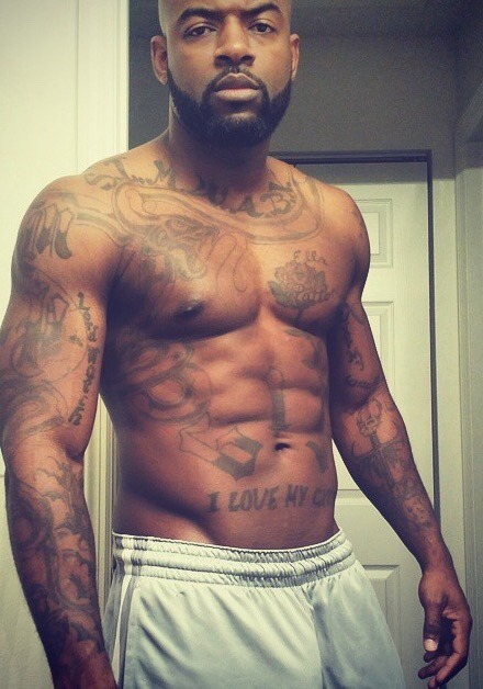 dcnupe:  ♦️  brother is so sexy an them tattoos is hot