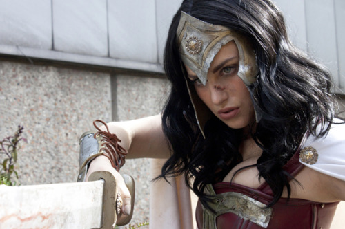 deducecanoe:  cosplayelnorteno:  Personaje: Mujer Maravilla Titulo: DC Comics      Dude how amazing is this?  