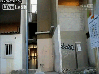 parkour-freerunning-feiyue:  Fabulous Wall Climbing