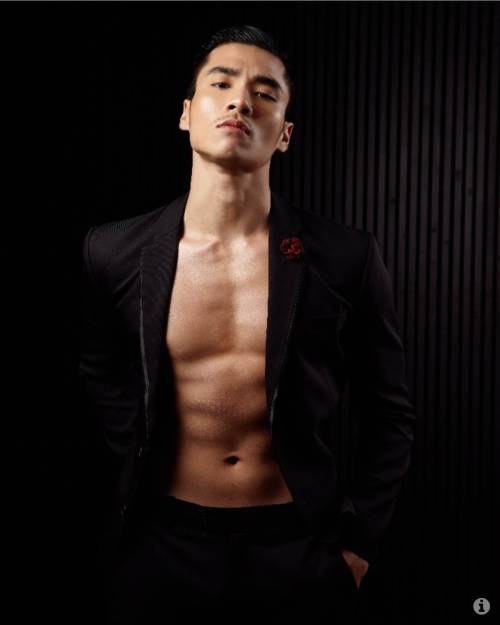 hunkxtwink:    Hunkxtwink - More in my archive  