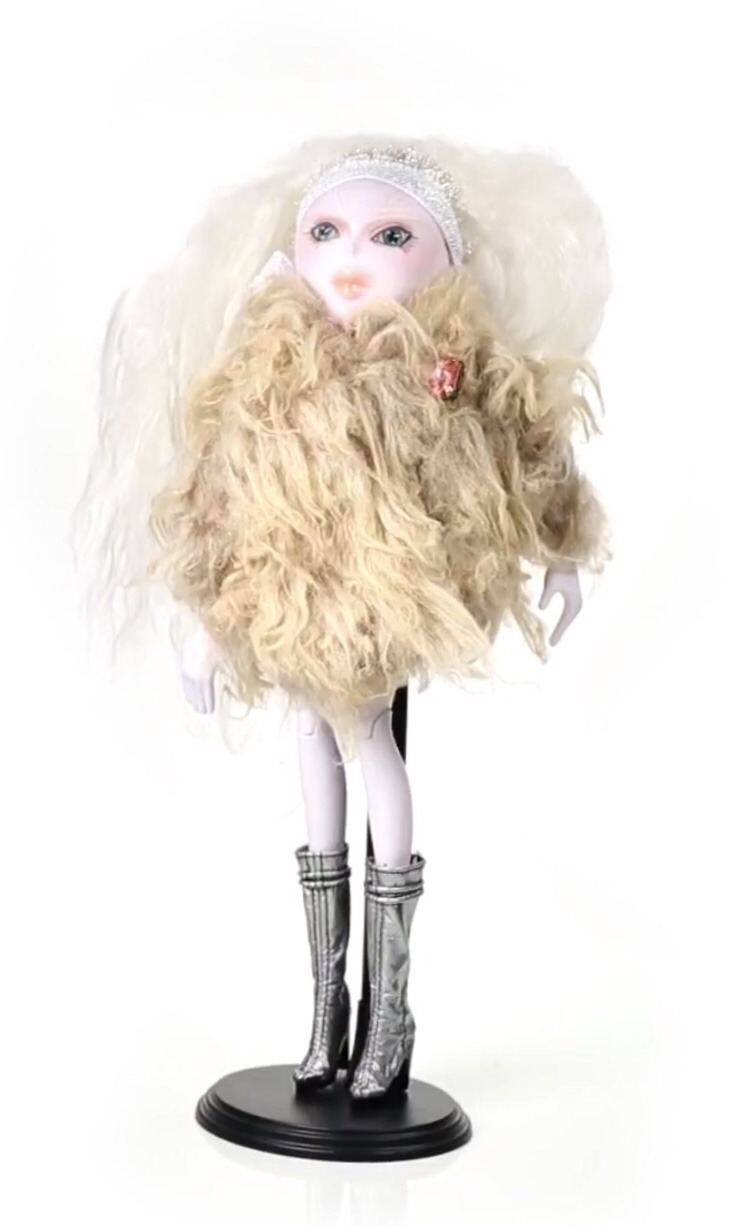 Vladonna Blonde Hair DIY Alternative Fashion Doll