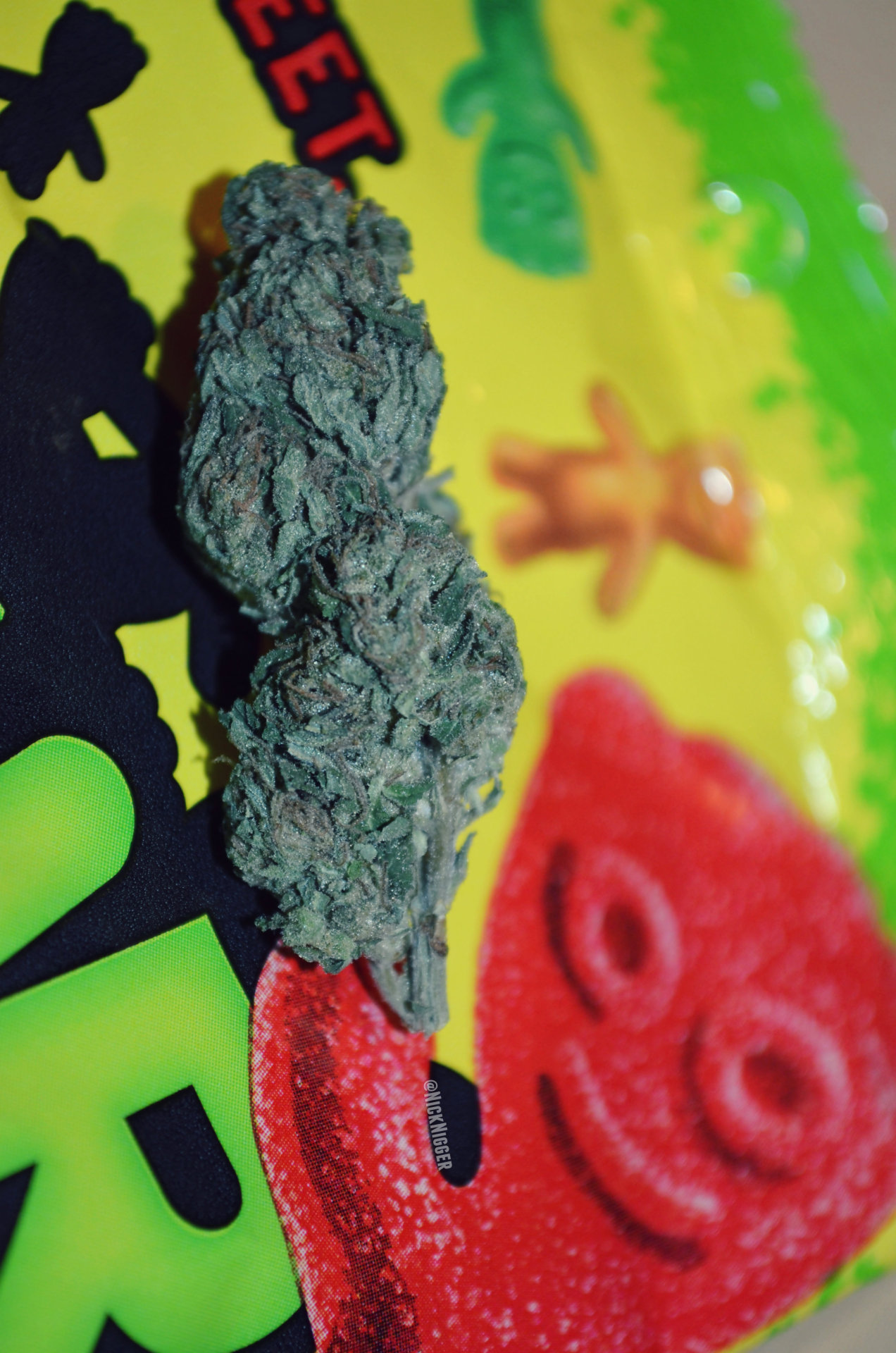 nicknigger:  love me some weed &amp; sour shit! 