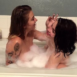 lesbiandgayy:Goals. ❤️