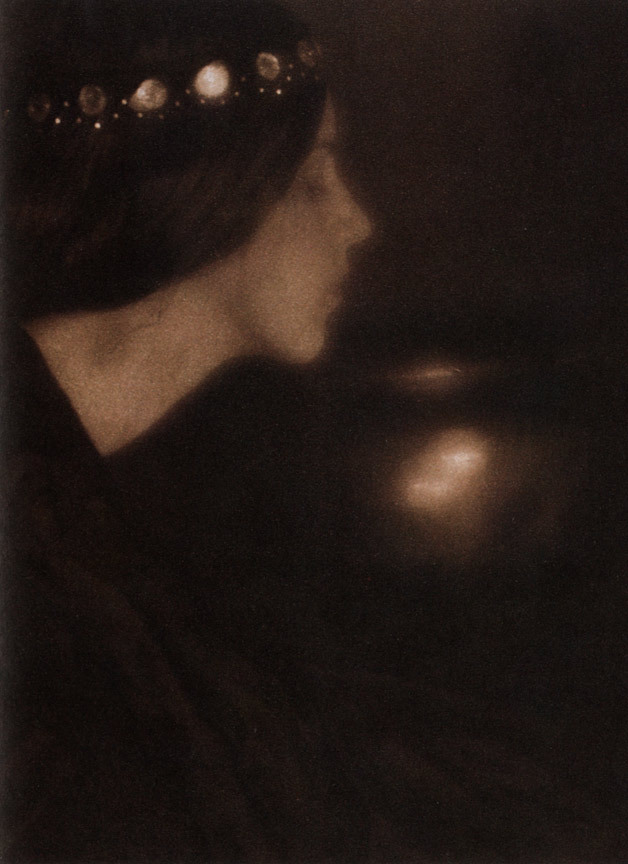 crashinglybeautiful:  Within light there is darkness, But do not try to understand