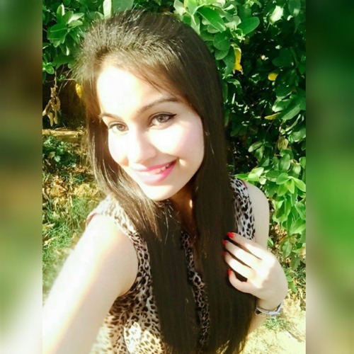 vaishnavali:  Wow! She is from chennai! My friends daughter. Omg can’t believe it’s someone I know. Milk white skin. So sexy.