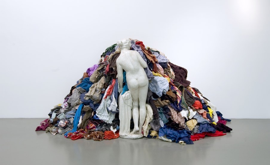 contemporary-art-blog: Michelangelo Pistoletto, Venus of the Rags 