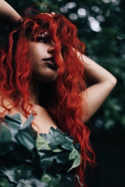 kieraplease:  Me as Poison Ivy 🍃 ig: Kieraplease  Shot by Shamaal B.