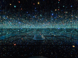 Ap-Artmemories:  ‘Infinity Mirrored Room - The Souls Of Millions Of Light Years