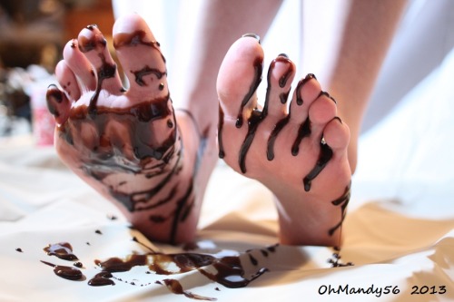 Another set I did last night.  Chocolate sauce and sprinkles, yummy!  Will be on sale at my eBay sto