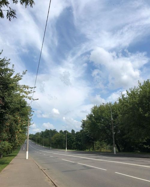 Небо, что ты делаешь, перестань #Belarus #mogilev #sky #skyporn #cloud #clouds #road #street #nature