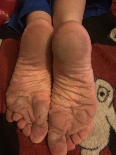 Wrinkled mature soles