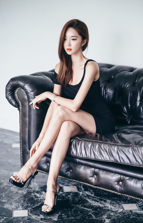 korean-dreams-girls:  Park SooYeon - July 18, 2016 Set [Part 2]