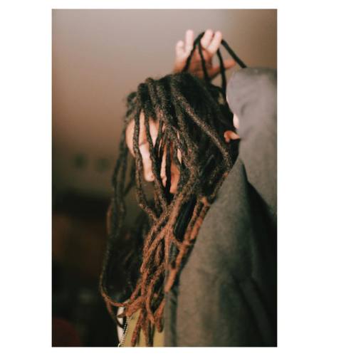 hyphyvag: - - - - - - - - -#canon #canon6d #50mm #dreadlocks #dreads #locks