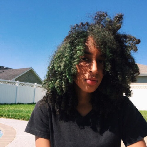 femtoxic:kayrawan:6 selfies for blackout!OH MY GOD!!!!