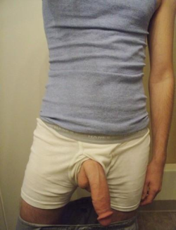 undie-fan-99:  This one has floated around too, but always worth the repost!  yummmmmm