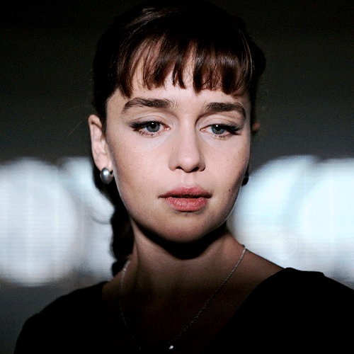 starwarsblr:Emilia Clarke as Qi'raSolo: A Star Wars Story (2018) dir. Ron Howard