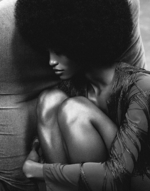 devoutfashion:Alicia Burke Photographer - Grant ThomasPost-Production - Kushtrim Kunushevciwww.kusht