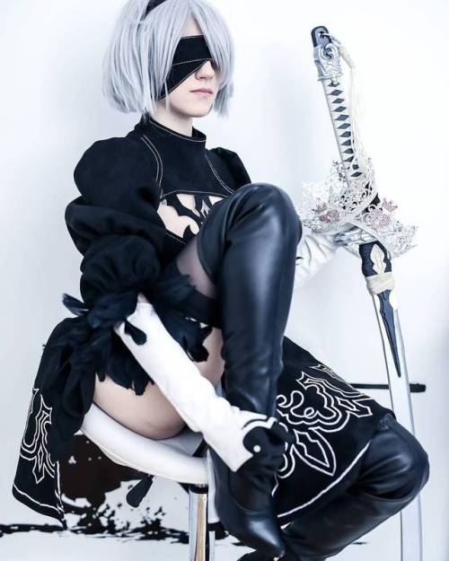 2B - Lana rain