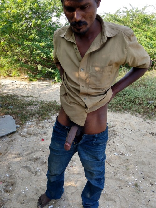blackloverin: Do u all remember this auto driver ?? I meet him today in same place and enjoyed