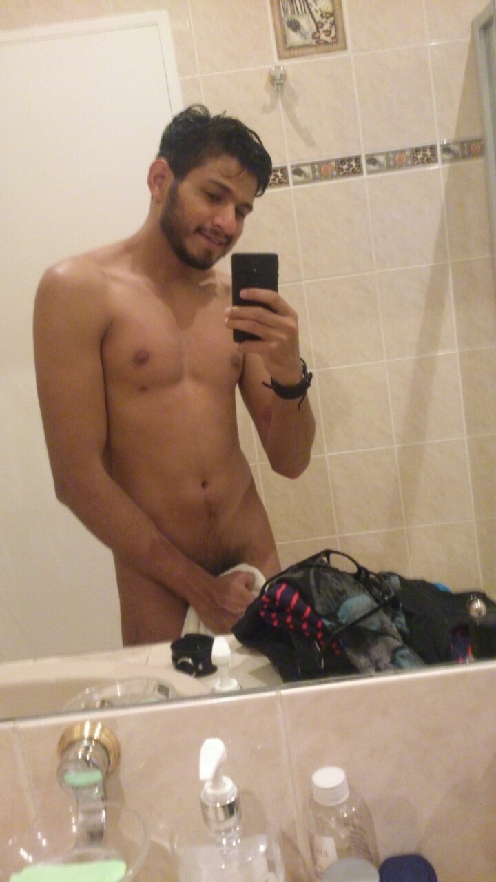 nevergoingbackthere:  Semi nude Saturday? :P 