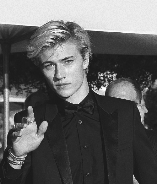 luckybluegifs:  Lucky Blue Smith at the Julieta Premiere - 69th Cannes Film Festival