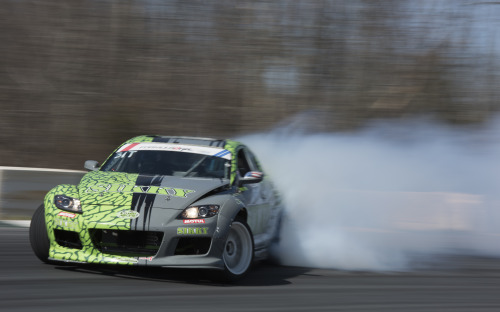 Dan Savage and James Evans of the Sikky Manufacturing Formula D team stopped by Drift Nirvana for th