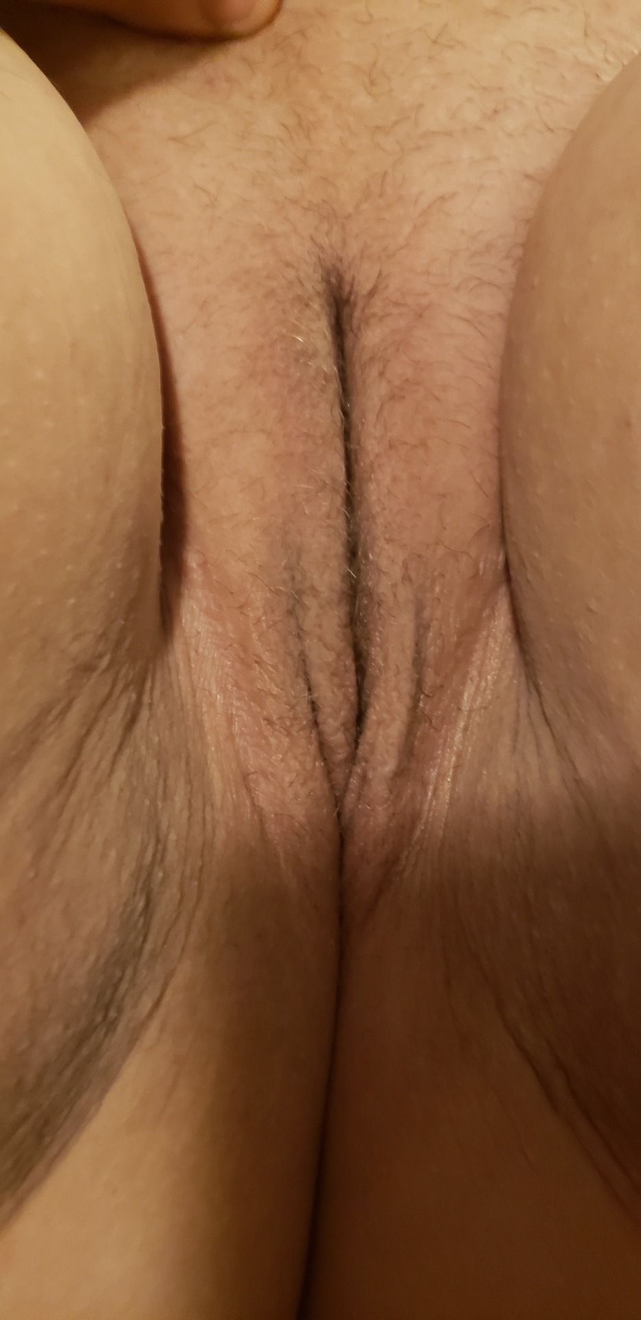 hornybbwcouple07:  Nice shaved kitty ! She wants some D!!!!